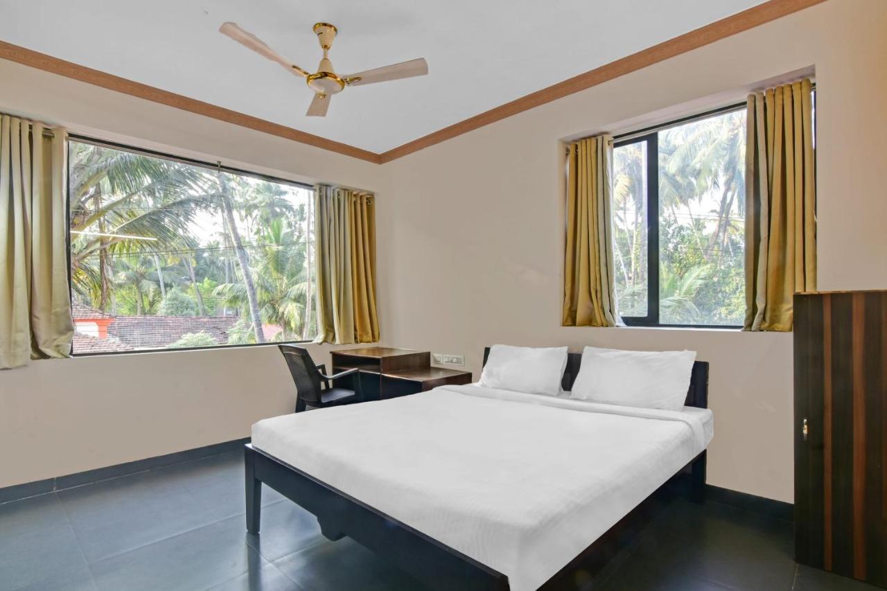 Capital O 85357 Hotel Sai Datta Calangute Exterior foto